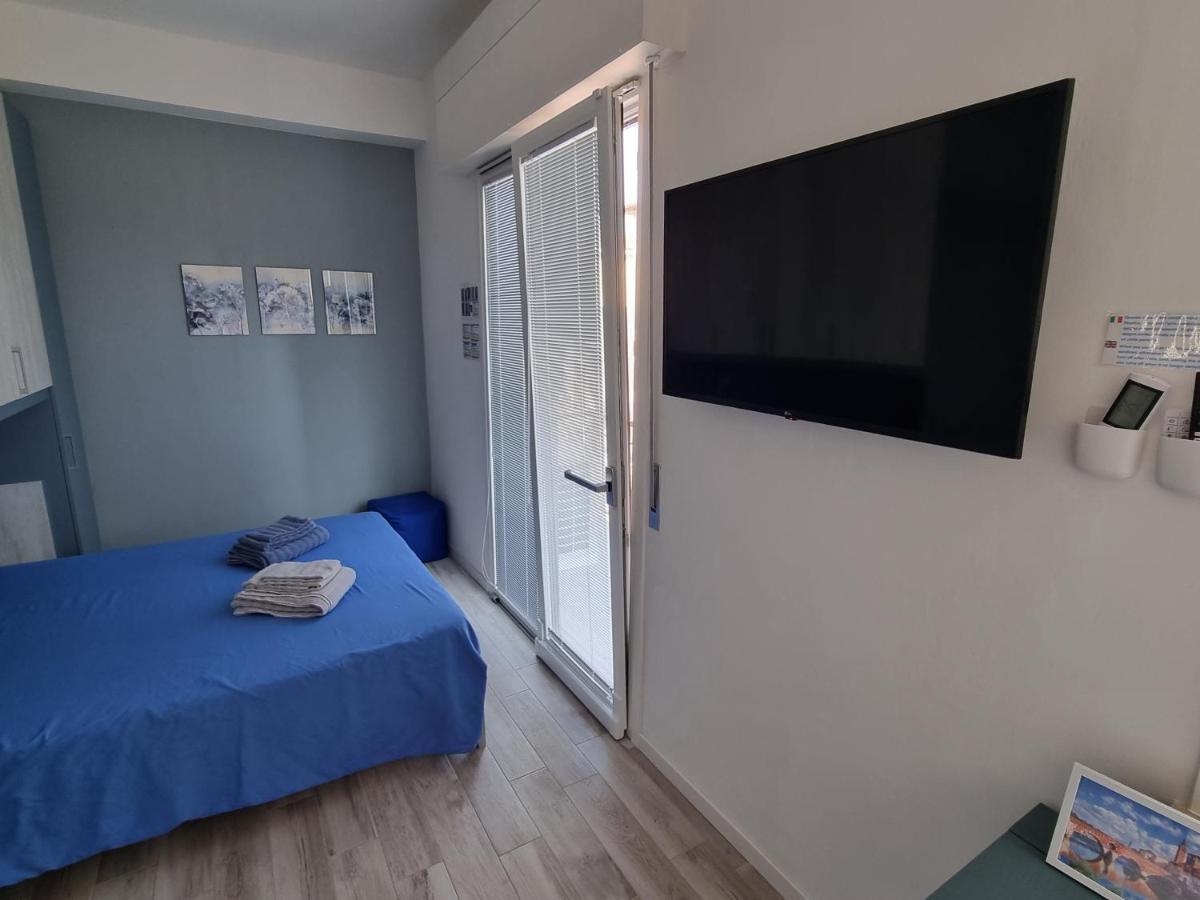 Blue House Apartment - San Massimo ורונה מראה חיצוני תמונה