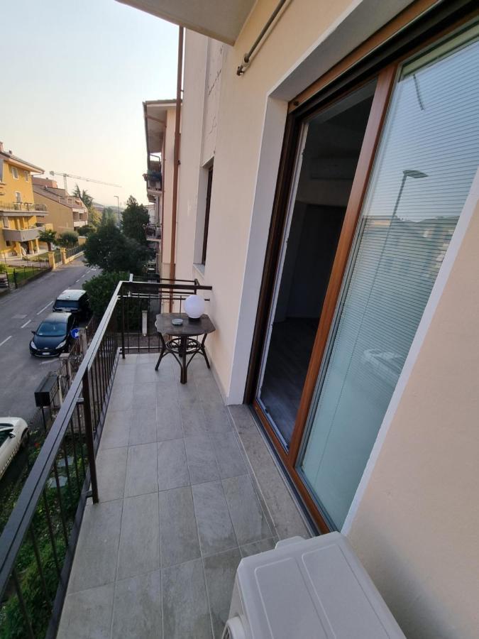 Blue House Apartment - San Massimo ורונה מראה חיצוני תמונה