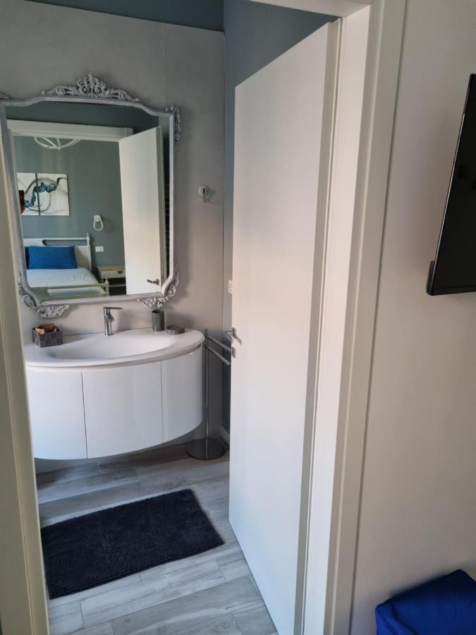 Blue House Apartment - San Massimo ורונה מראה חיצוני תמונה